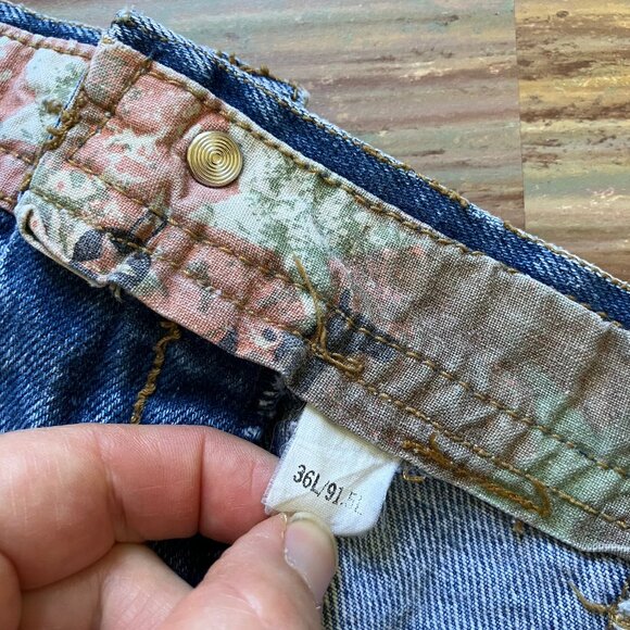 Bugle Boy Special Forces Cargo Jeans Light Wash Denim Vintage 90s 32" Waist - Picture 5 of 9